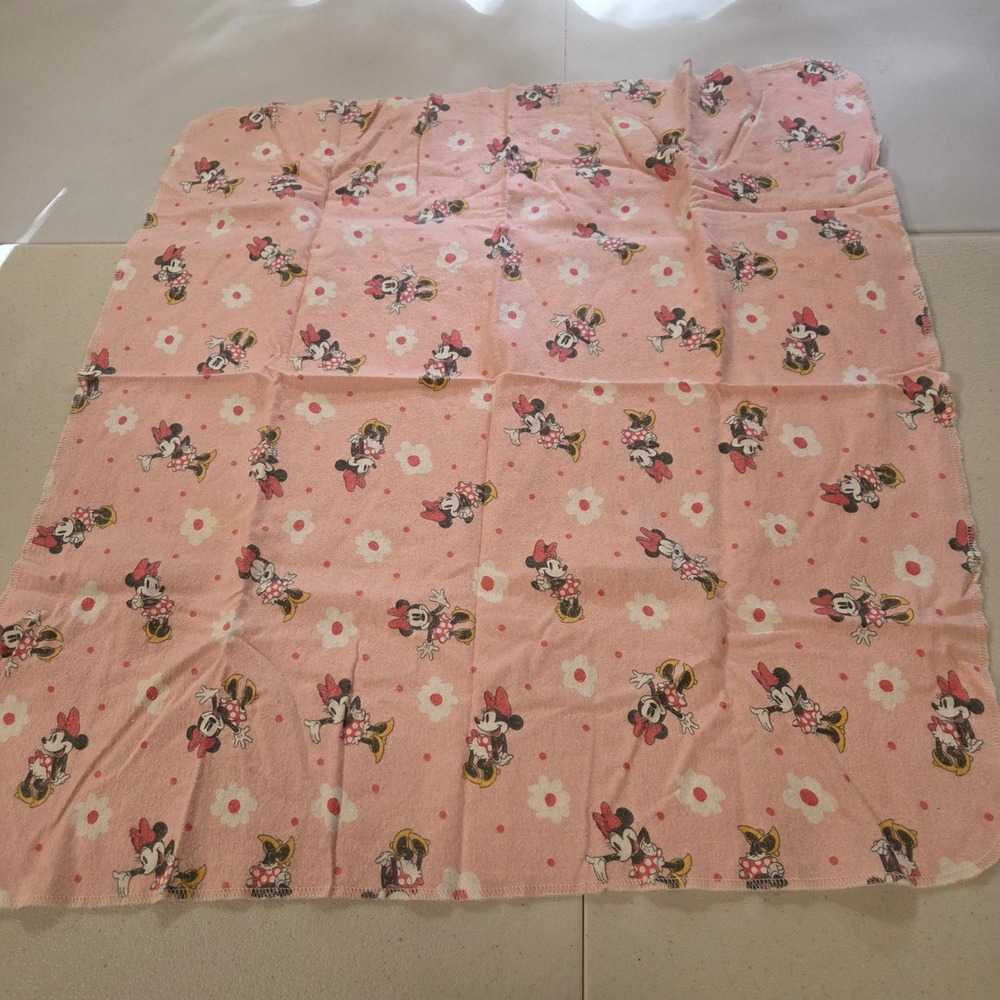 Disney Minnie Mouse Pink Flannel Receiving Blanket Floral Polka Dot 29x29